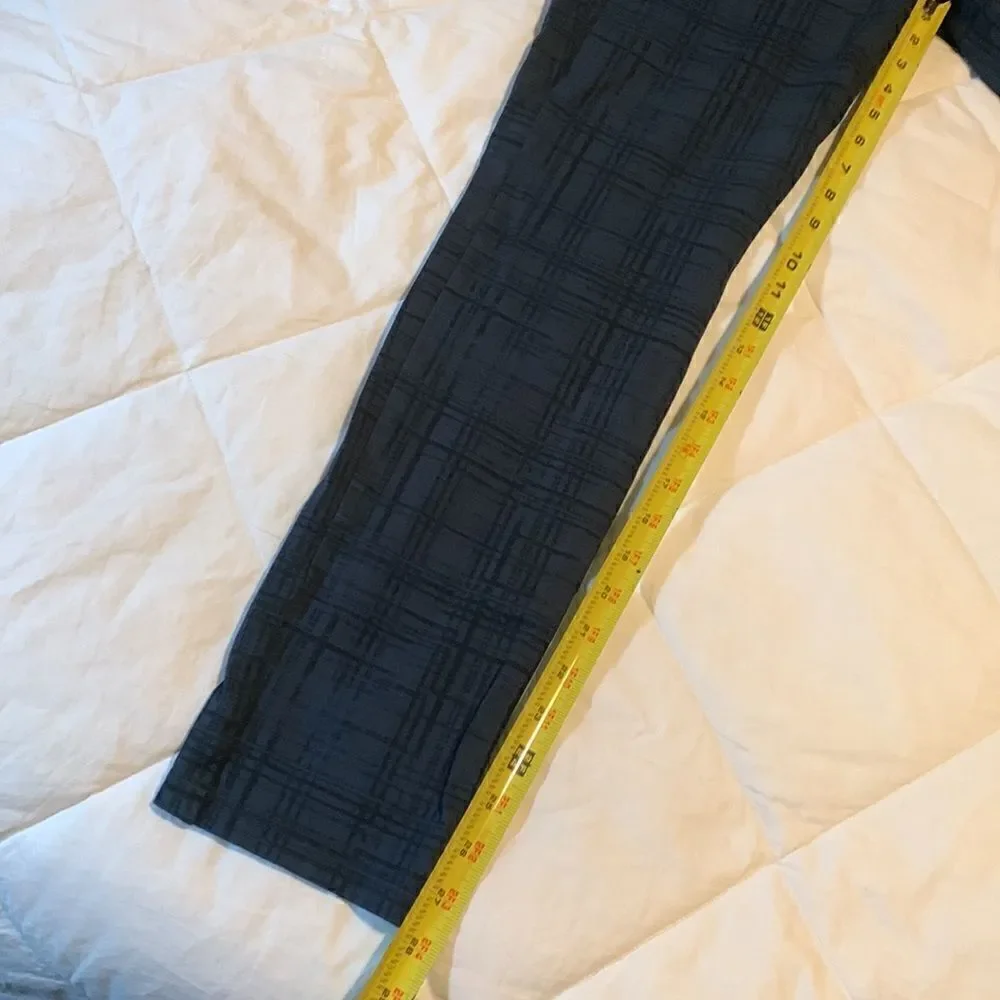 LIVERPOOL jean company, like new, size 8, rayon/nylon/ spandex, super cute